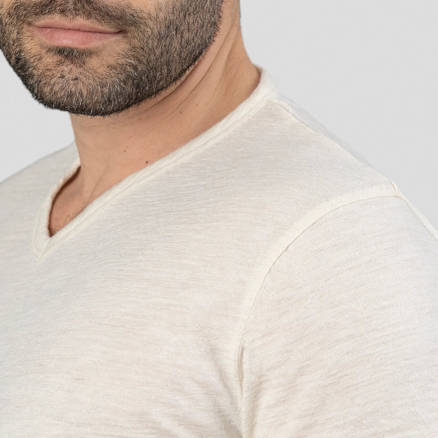 Men's Alpaca Wool Shirt: 160 Ultralight V-Neck color Natural White