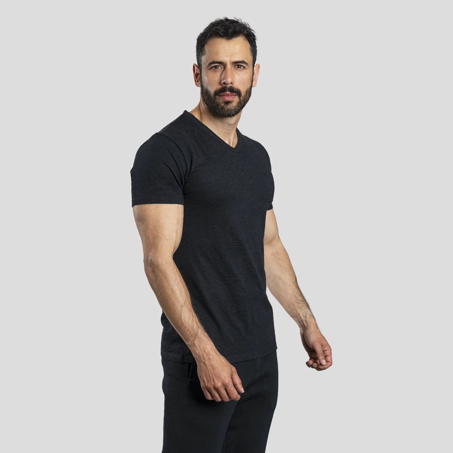 Men's Alpaca Wool Shirt: 160 Ultralight V-Neck color Black